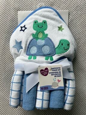 Kids Hooded Bath time Towel Set with Green Frog & Turtle Embroidery - Blue